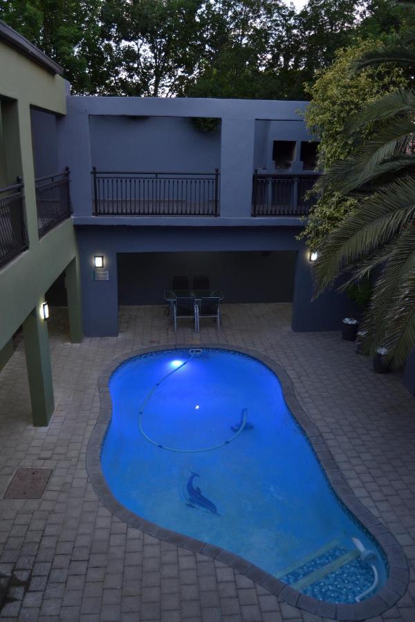 African Sands Guesthouse Load Shedding Free Bloemfontein Exteriör bild