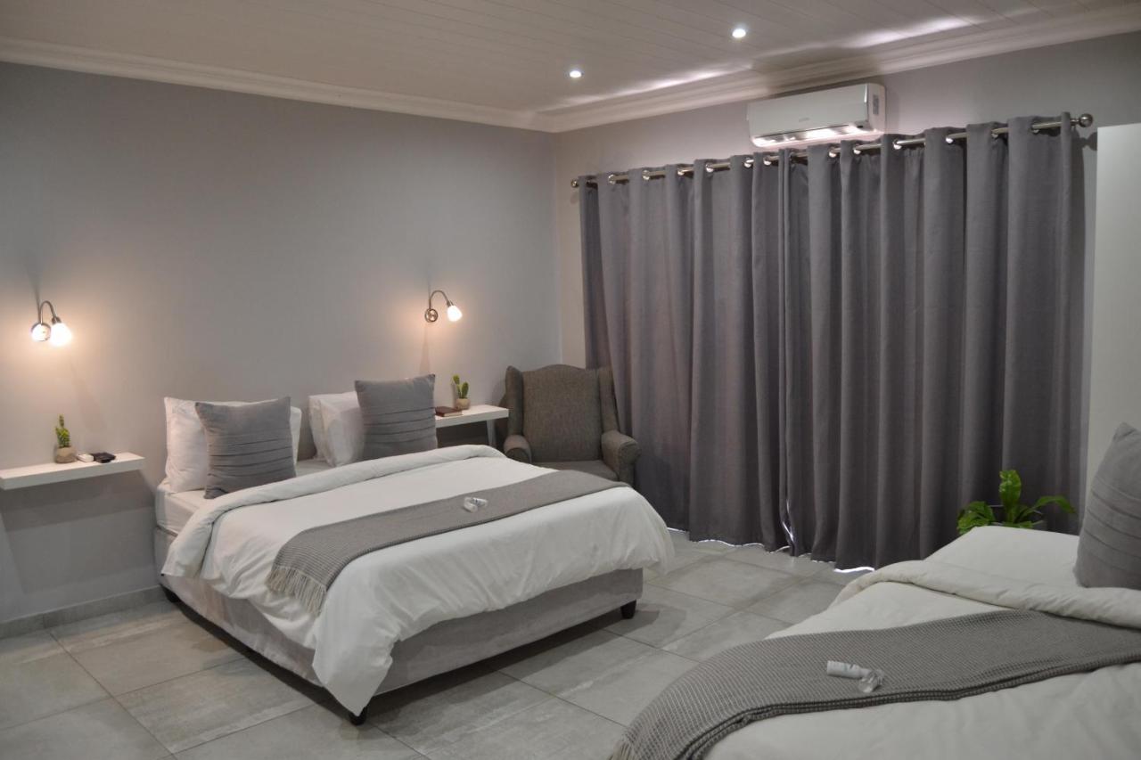 African Sands Guesthouse Load Shedding Free Bloemfontein Exteriör bild