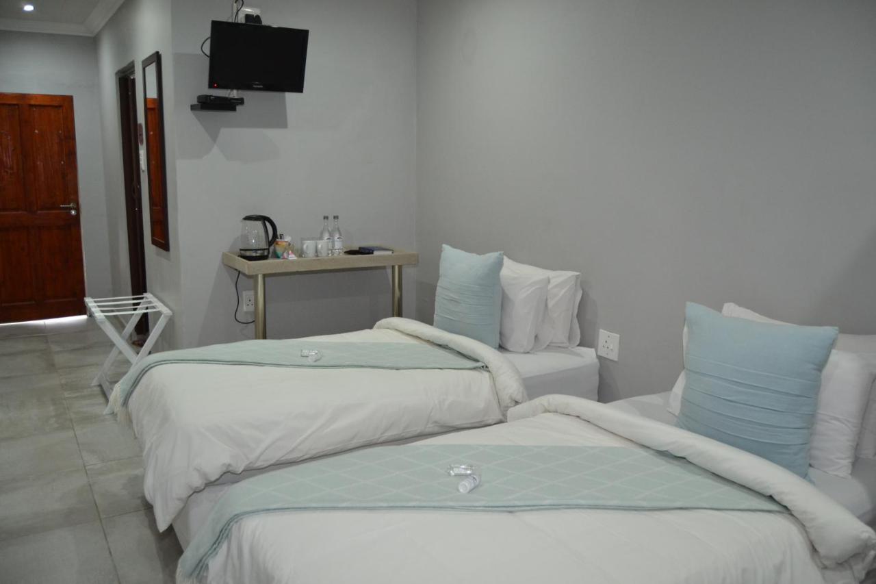 African Sands Guesthouse Load Shedding Free Bloemfontein Exteriör bild
